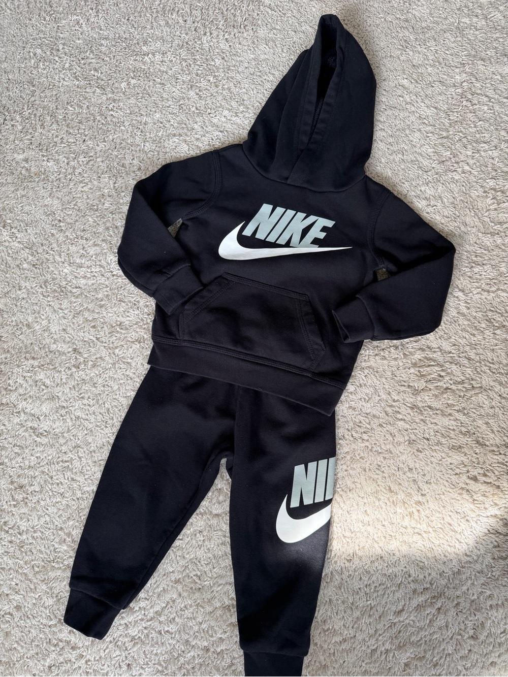 Nike Toddler Boy’s Hoodie & Sweatpants - Black